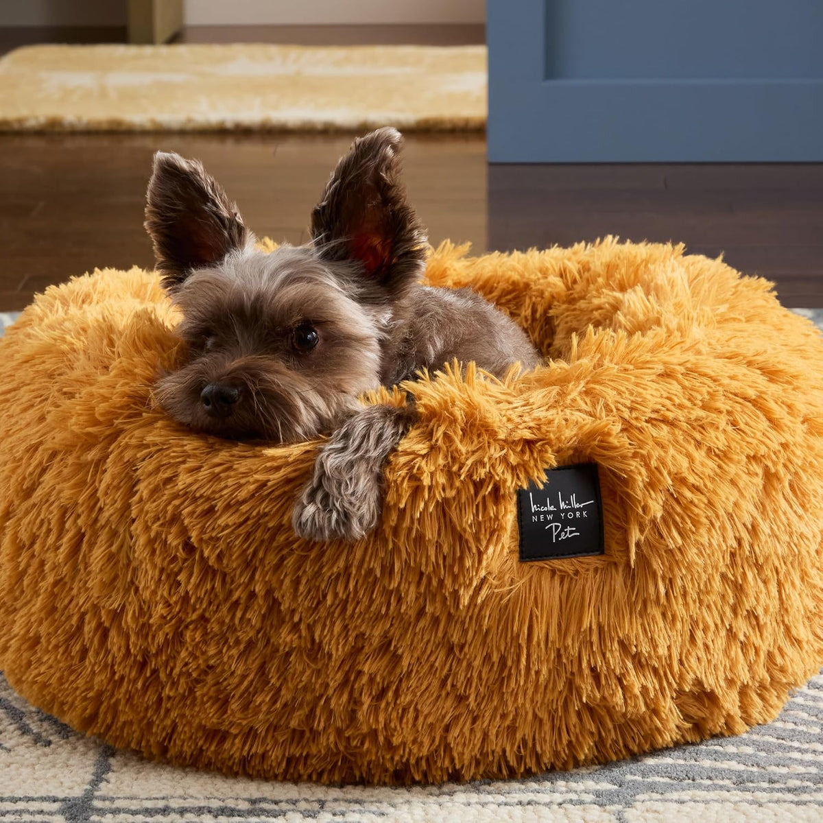 PET Ellie Fuzzy Solid Donut Pet Bed, Plush, Cozy & Calming, Non-Slip Bottom, 100% Machine Washable, Gold, Medium 28"X28"X7" Round